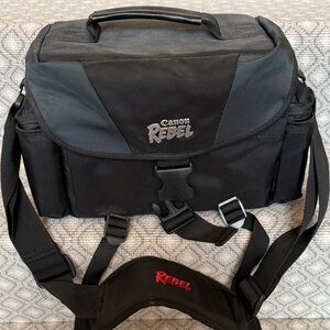 Canon Rebel Black and Gray Padded Messenger Camera Bag